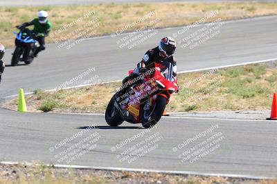 media/Oct-14-2023-TrackXperience (Sat) [[0517685739]]/Level 1/session 5 turn 12/